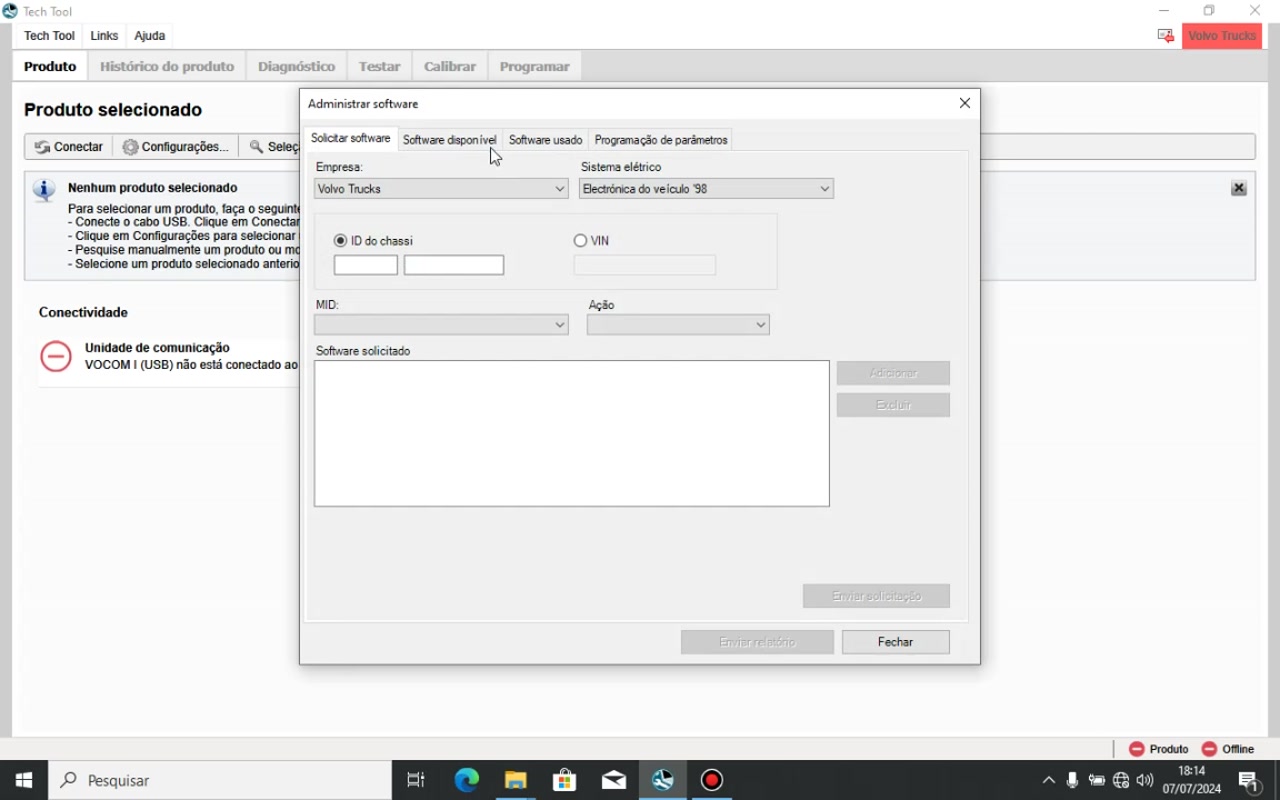 Tech Tool 'Administer software' window, displaying the modified software with the new chassis ID and 'Substituir a unidade de controle' action.